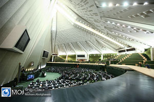 مخالفت نمایندگان با مستثنی شدن نظام مالی و استخدامی سازمان امور مالیاتی از قانون خدمات کشوری