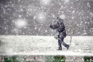 بارش باران  و برف در برخی از مناطق کشور/ اختلال در ترددجاده های کوهستانی