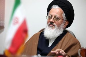 پیاده‌روی اربعین عملی عبادی و سیاسی در مقابله با تفرقه‌افکنی دشمنان است