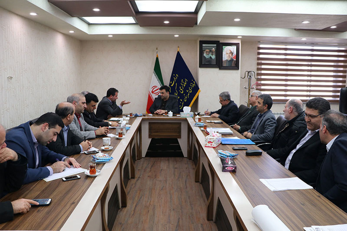 راهکارهای تسریع در اجرای پروژه بهسازی محور ملاسرا-شفت بررسی شد