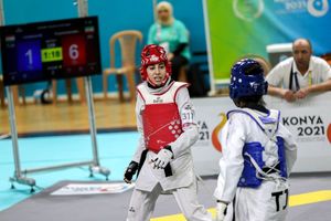 دختر طلایی تکواندوی ایران راهی نیمه نهایی گرندپری‌ شد