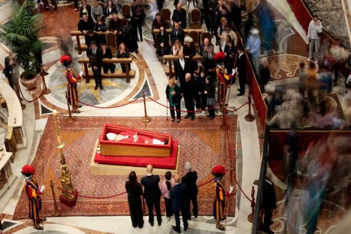 تشییع پیکر پاپ فرانسیس