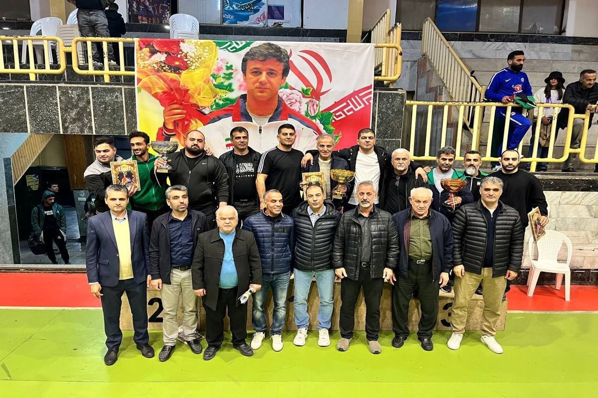 آمل قهرمان کشتی مازندران 