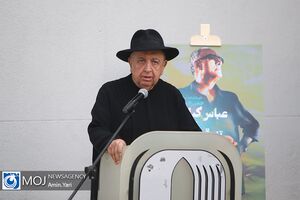 بهمن فرمان‌آرا پروژه جدید خود را از رمان «چشم‌هایش» آغاز کرد