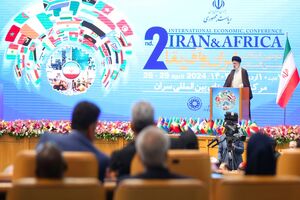 ملت ایران اراده کرد و تحریم‌ها را پشت سر گذاشت + فیلم