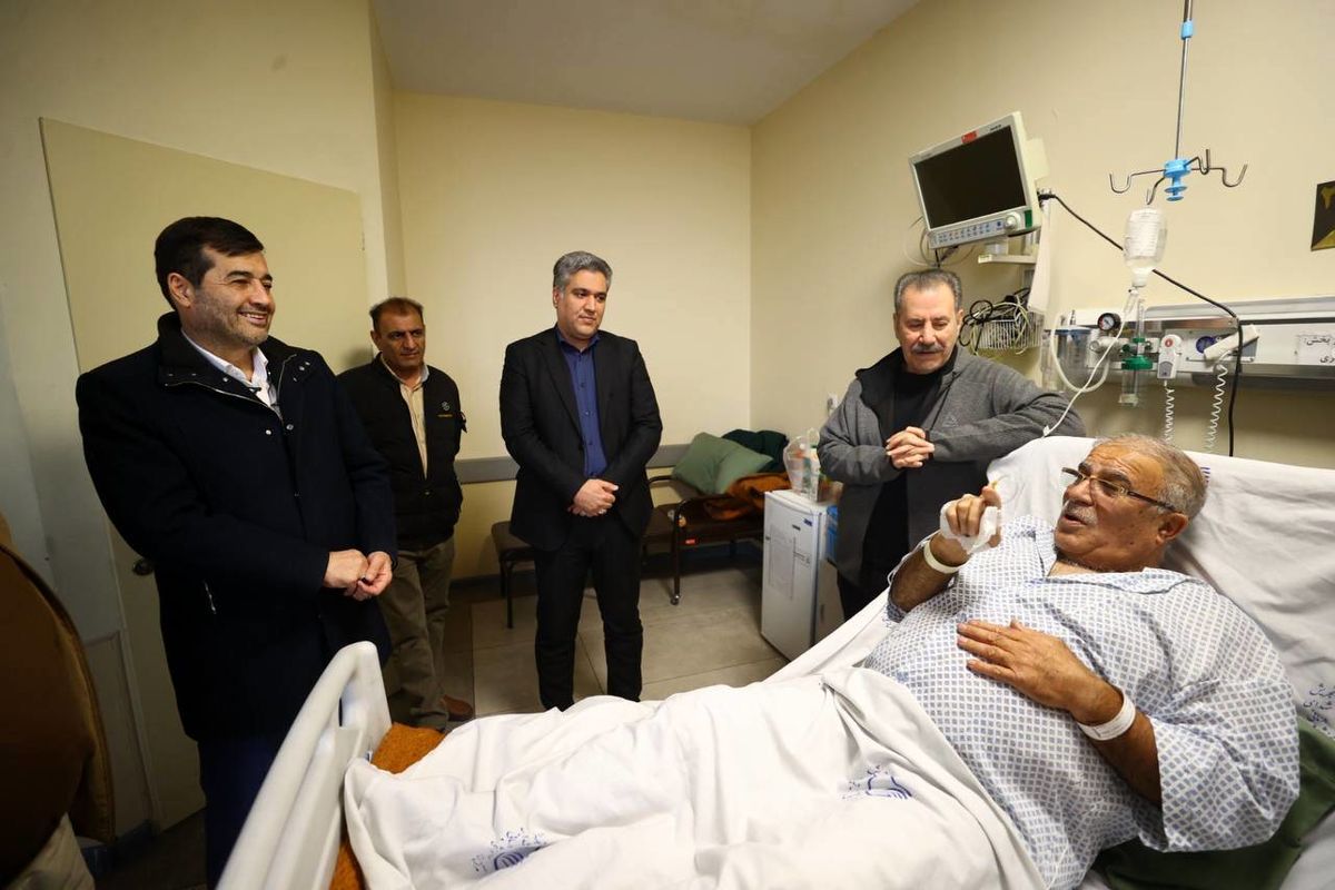 وزیر ورزش و جوانان