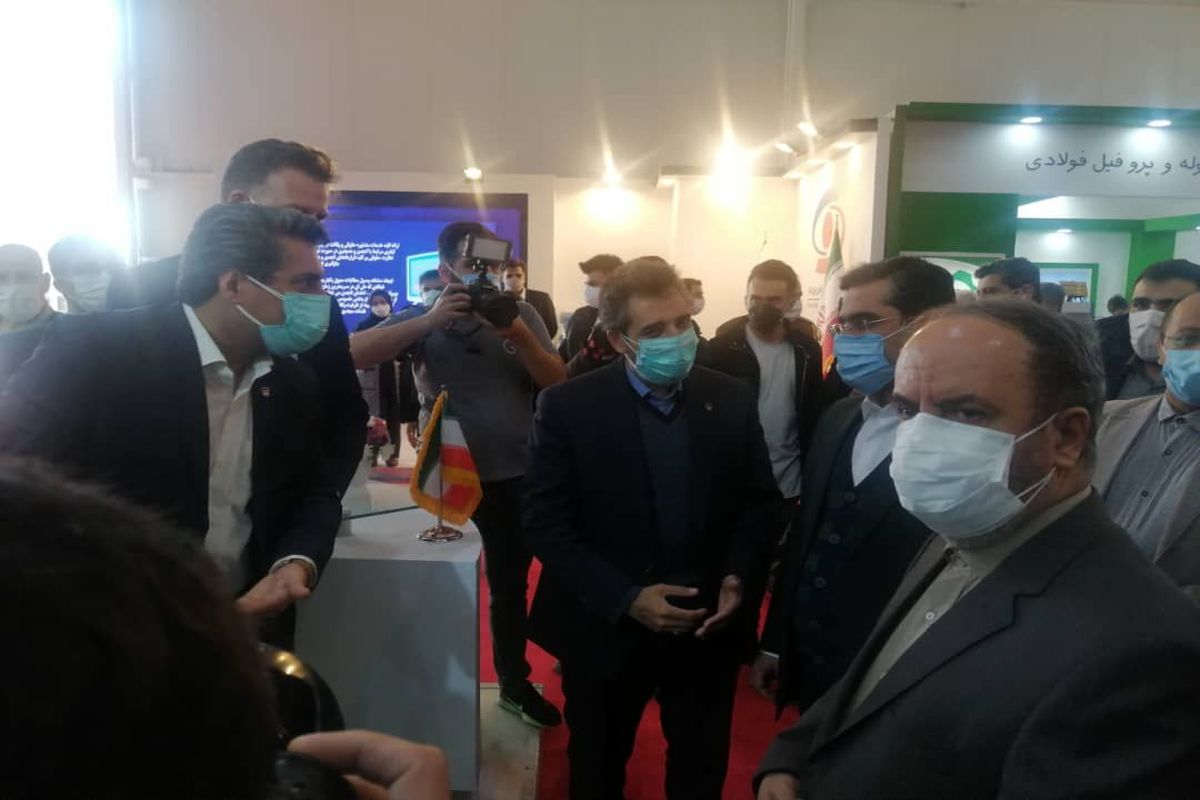 معاون امور صنایع وزارت صمت در متافو