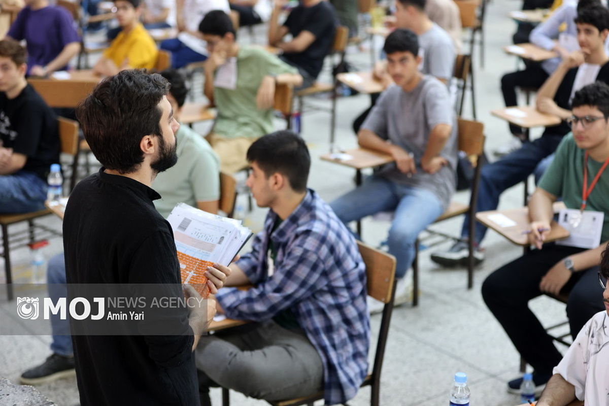 بازدید رییس سازمان سنجش آموزش کشور از آزمون ورودی سمپاد
