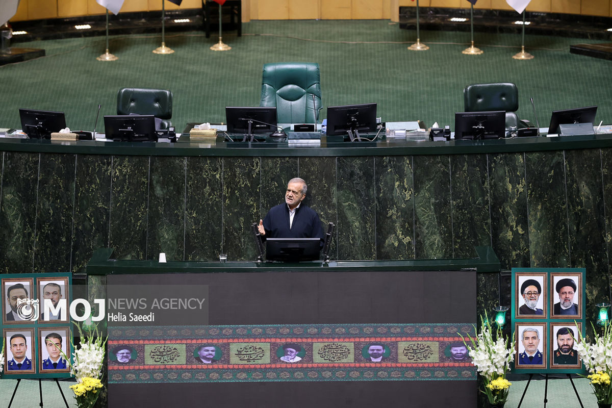گرامیداشت شهدای خدمت در مجلس شورای اسلامی