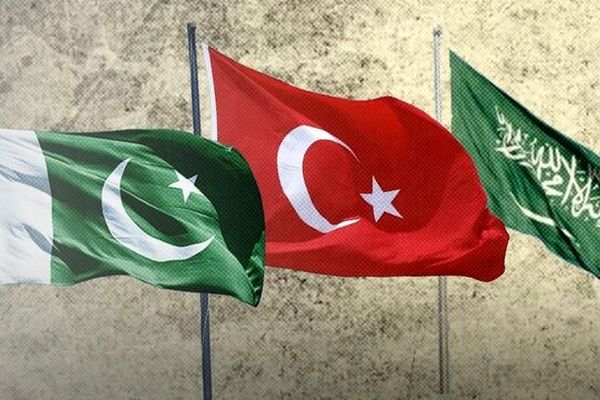 پاکستان، ترکیه و عربستان در شرف امضا پیمان دفاعی مشترک هستند