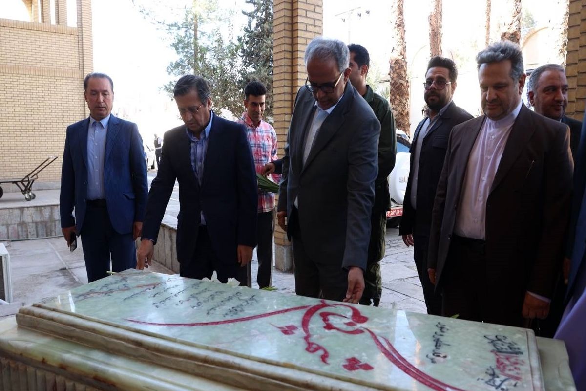 وزیر اقتصاد