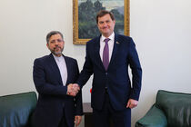 خطیب‌زاده در مینسک با وزیر خارجه بلاروس دیدار و گفت‌وگو کرد