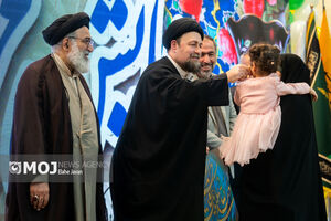 جشن ولادت حضرت زهرا(س) در حرم امام خمینی(ره)