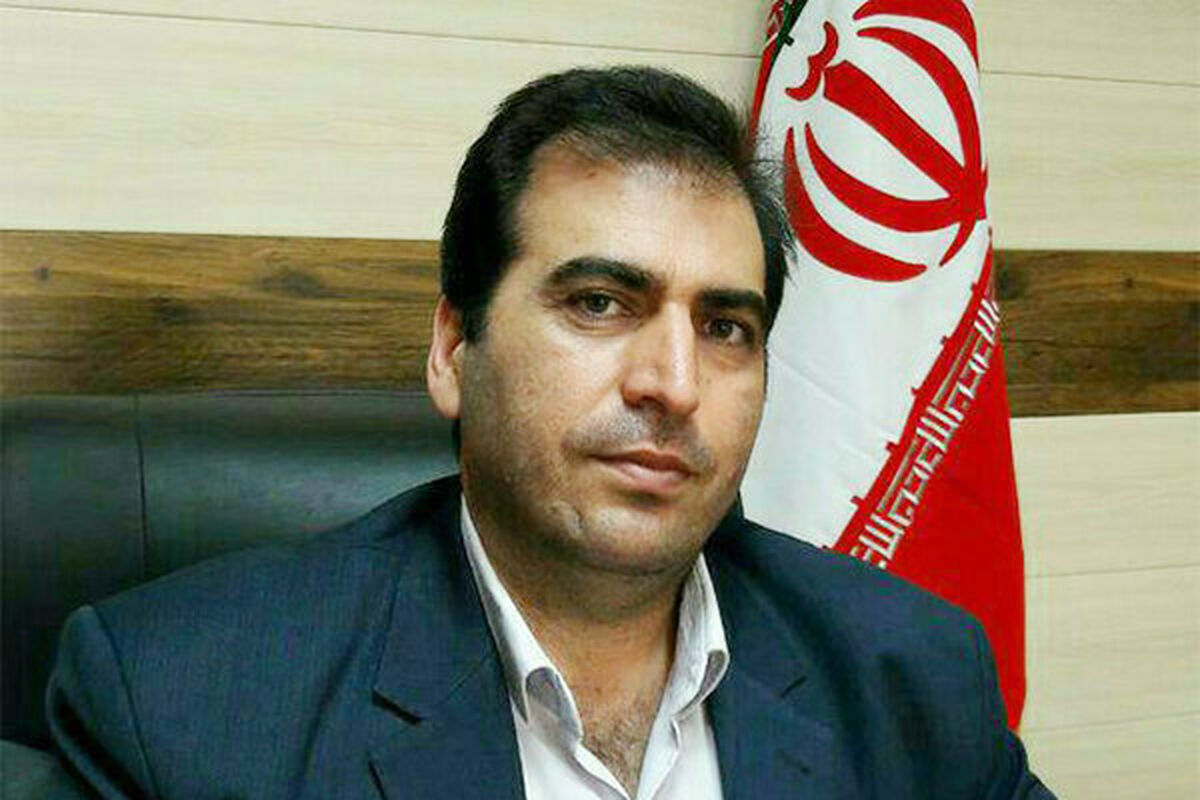 اکبر صمدی