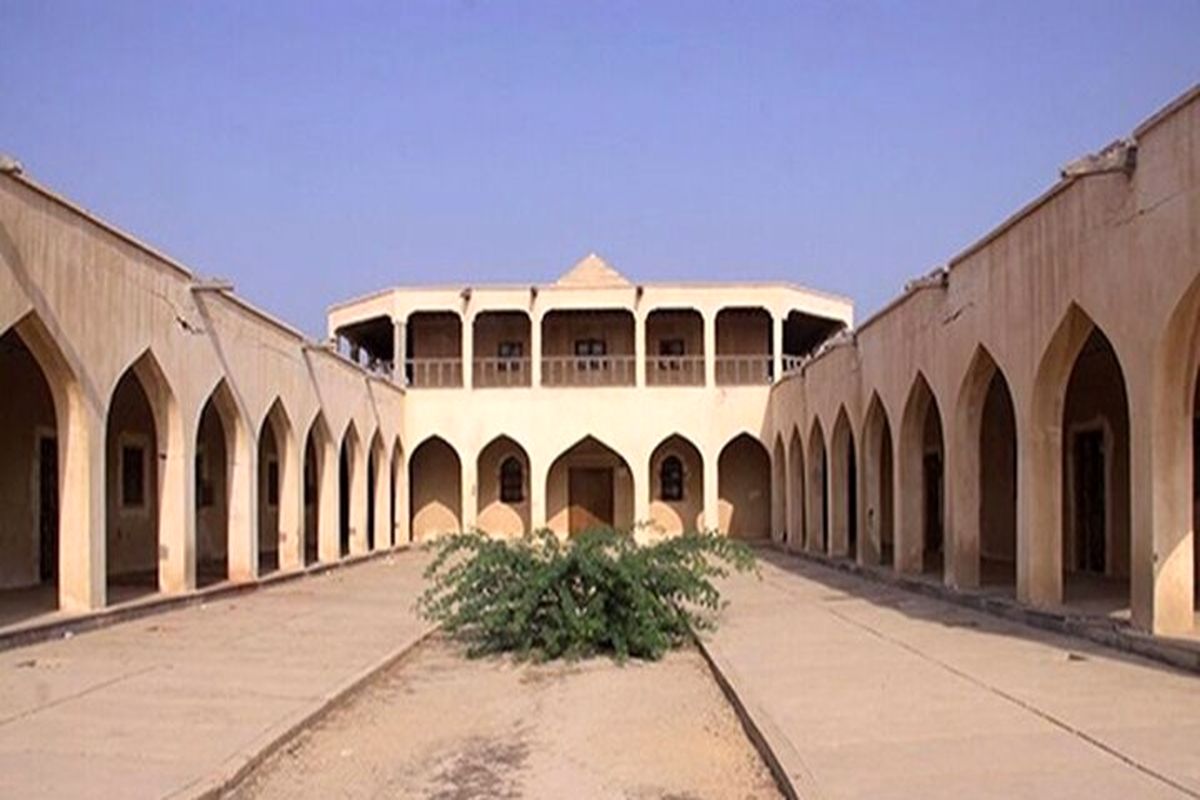 مدرسه تاریخی هرمز 