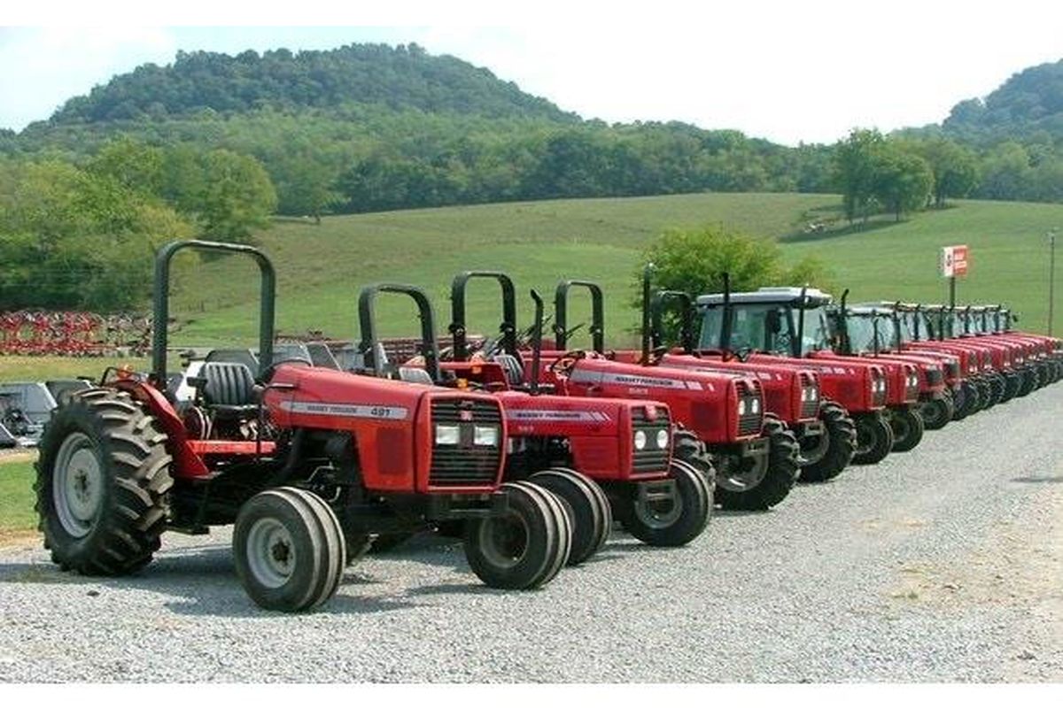 پلاک گذاری تراکتور