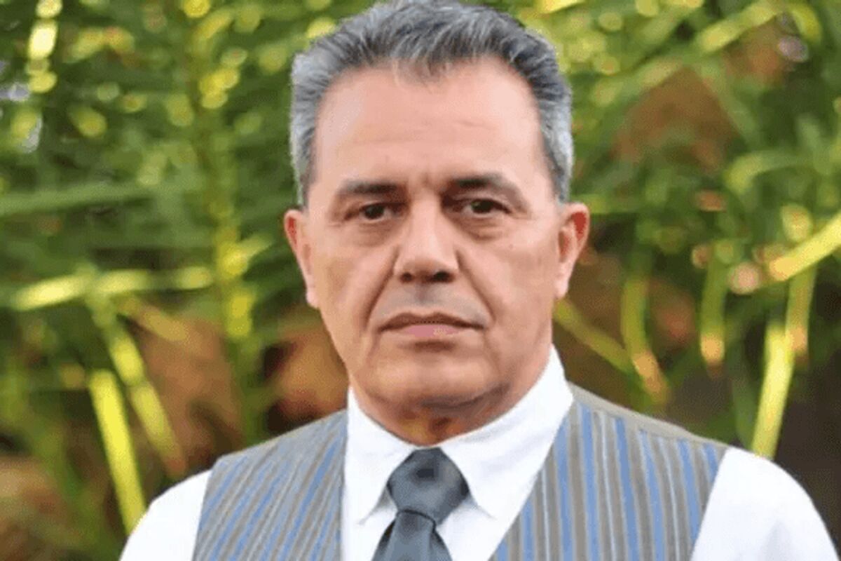 جمشید شارمهد