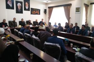 بزرگترین درس عاشورا زیر بار منت و زور دیگران نرفتن است