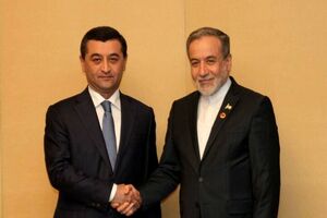 وزیر خارجه ازبکستان سالروز پیروزی انقلاب اسلامی ایران تبریک گفت