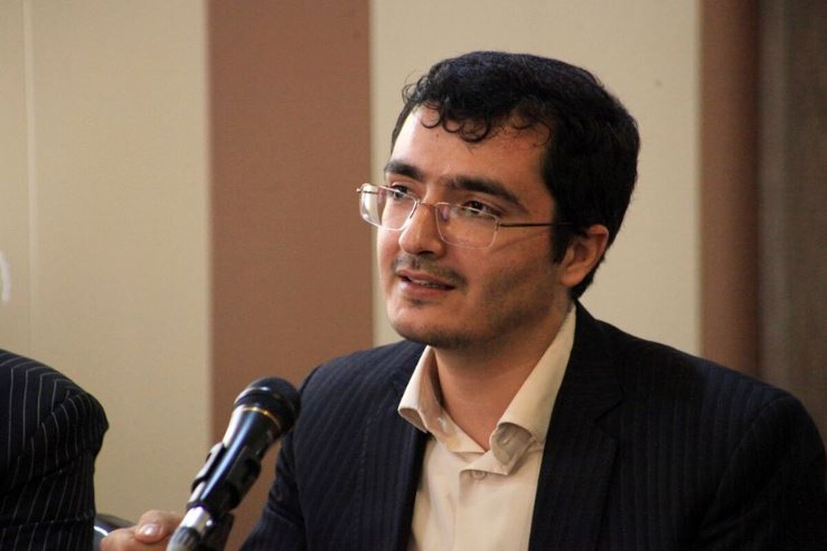 میبد