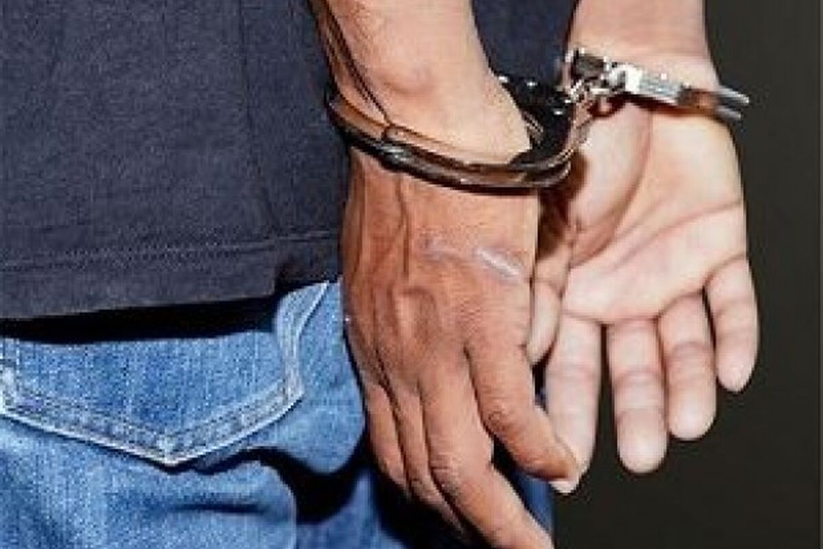 شکارچی غیرمجاز