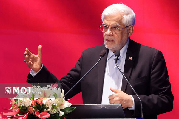 بازنگری در قوانین بیمه نیاز است