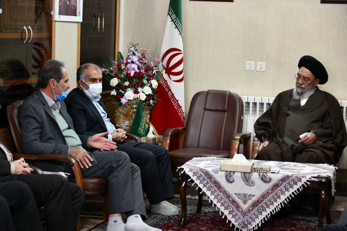 امام جمعه اصفهان و نظام مهندسی