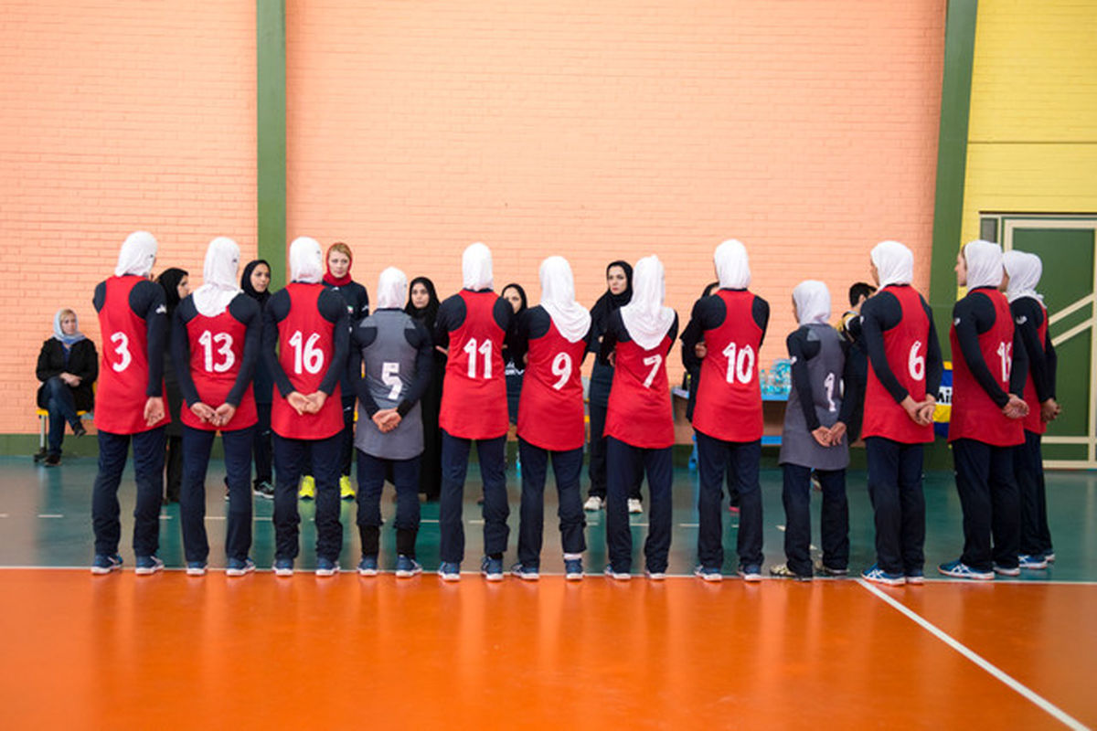 والیبال دختران