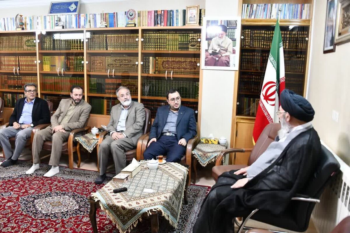 امام جمعه اصفهان