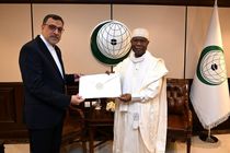 نماینده جدید ایران استوارنامه خود را به دبیرکل سازمان همکاری اسلامی تقدیم کرد