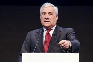 وزیران خارجه ایتالیا و انگلیس درباره ایران رایزنی کردند