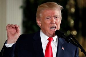 ترامپ دولت فدرال را تهدید کرد