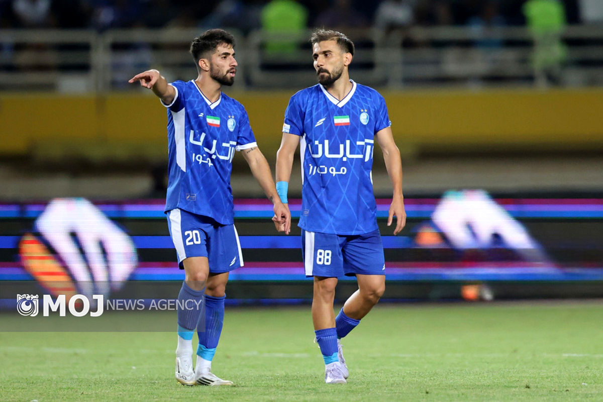 استقلال + فوتبال