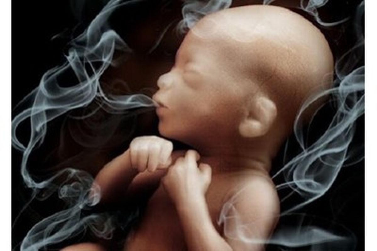 دود سیگار و زنان باردار