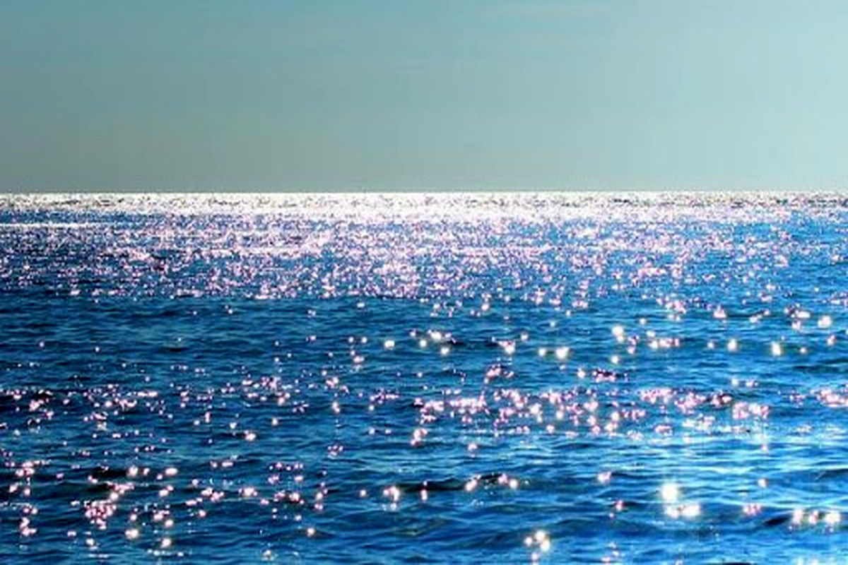 دریا آرام همزگان