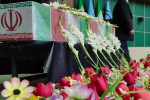 ورود پیکر ۸۵ شهید دفاع مقدس دوران دفاع و حماسه از خرمشهر به مام میهن + فیلم