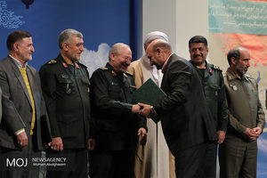 تجلیل از راویان نهضت خاطره‌ گویی دفاع مقدس