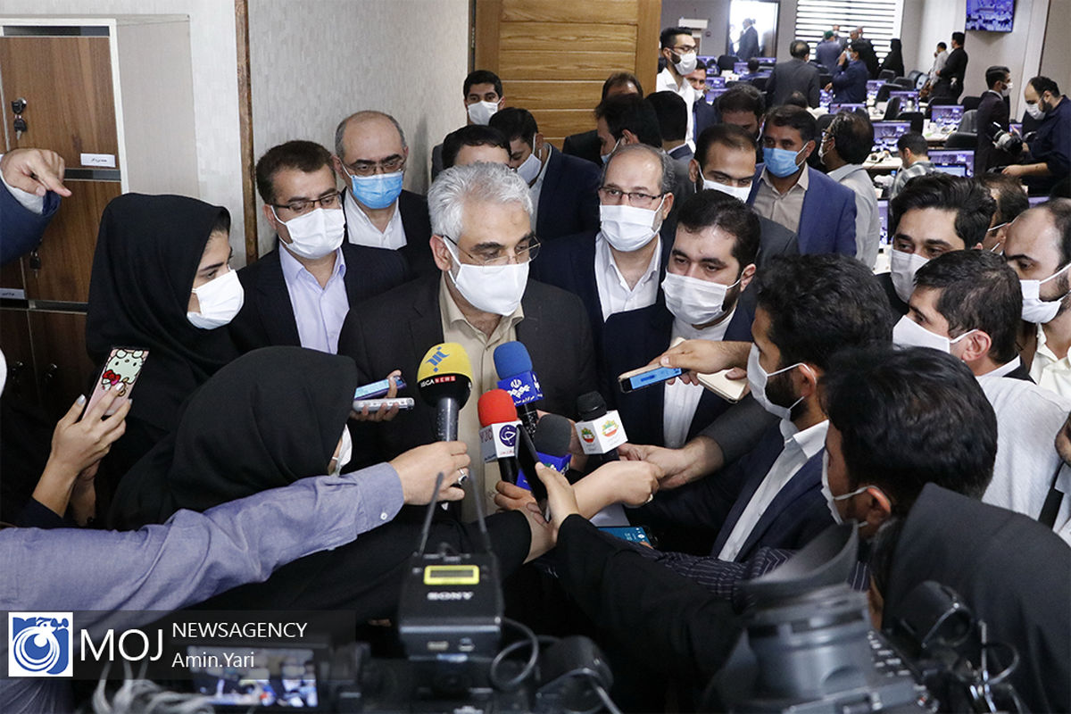 انعقاد تفاهم نامه بین دانشگاه آزاد اسلامی با شورای عالی استانها