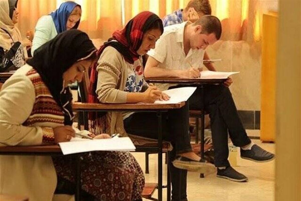 دانشجویان در خارج از کشور
