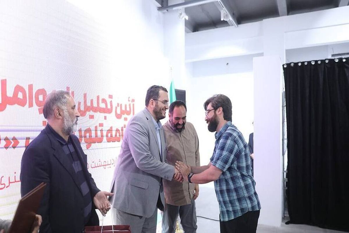 عوامل دو نقطه