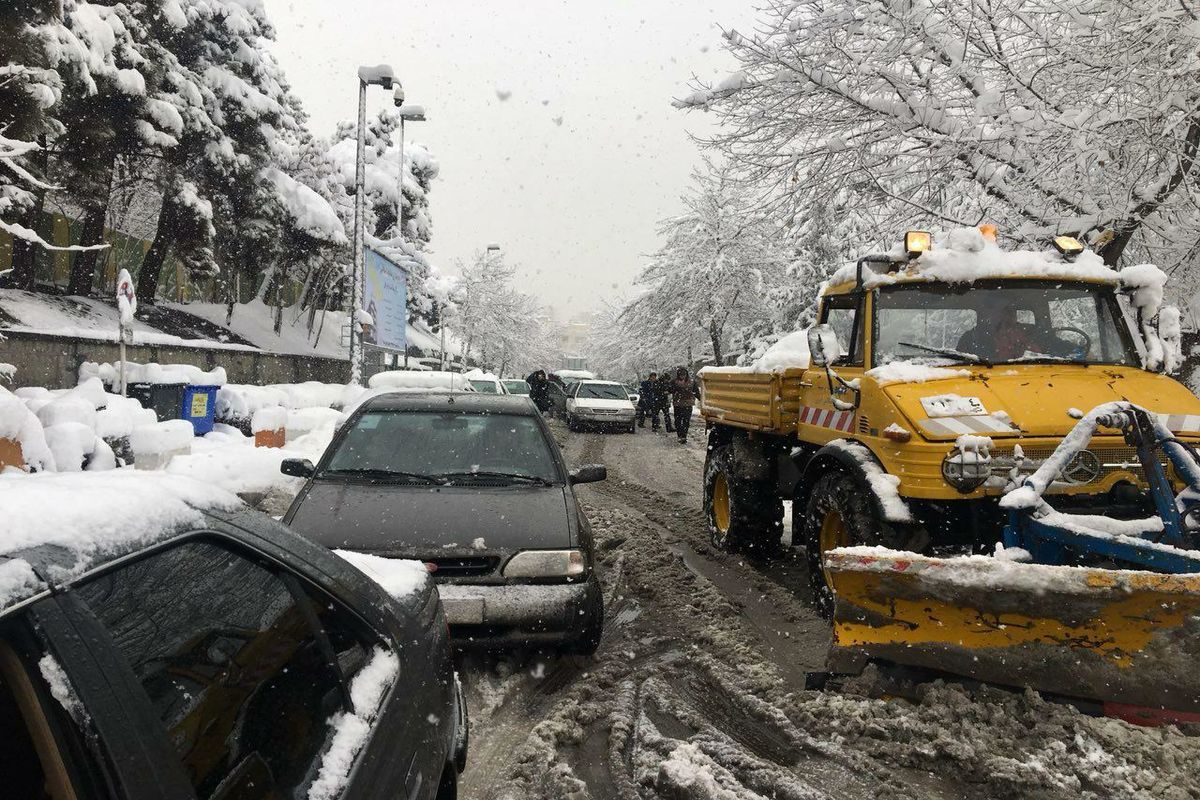 برف روبی خیابان