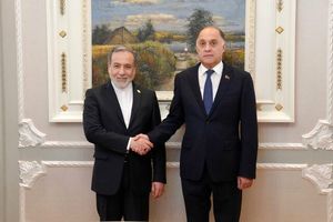 عراقچی با دبیر شورای امنیت بلاروس دیدار کرد