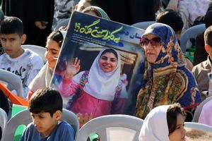 سکانس پرواز در آغاز هفته هنر انقلاب برگزار شد
