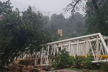 65 تیم جمعیت هلال احمر در حال امداد رسانی به سیل زدگان می باشند/ آب گرفتگی 35 روستا در 12 شهرستان استان