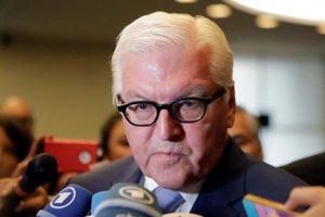 درخواست وزیر خارجه آلمان برای لغو تدریجی تحریمهای روسیه