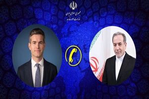 وزرای امور خارجه ایران و هلند با یکدیگر گفتگو کردند