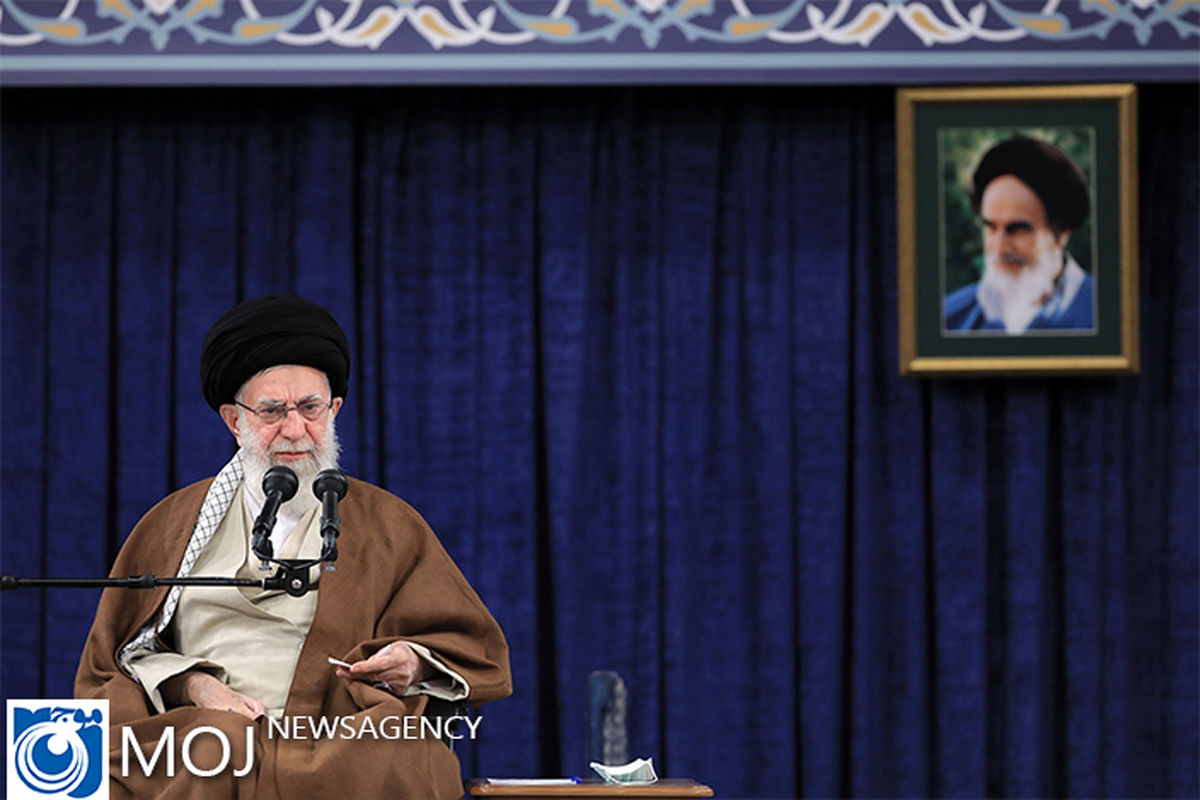 دیدار جمعی از کارگزاران حج با رهبر انقلاب