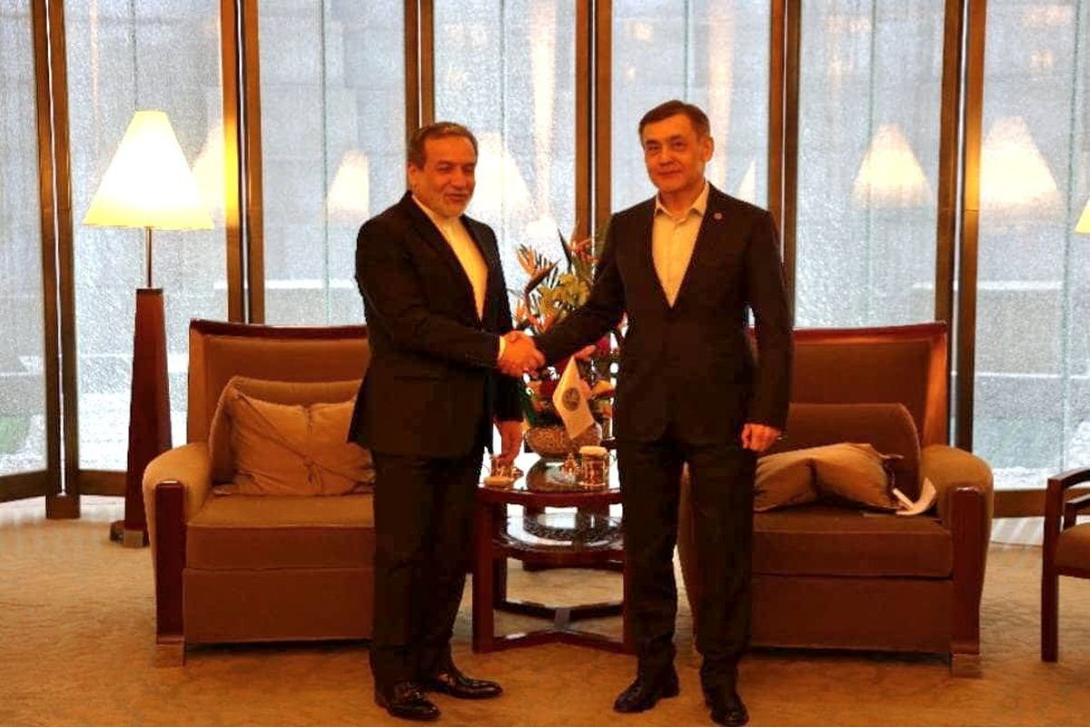 وزیر امور خارجه