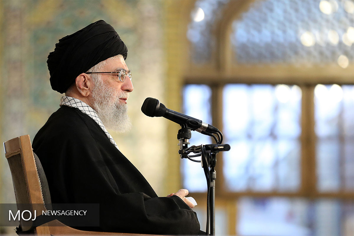 سخنرانی مقام معظم رهبری در اجتماع زائران و مجاوران حرم رضوی