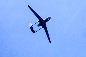 کشته شدن یکی از مقامات نظامی دولت مستعفی یمن در حمله پهپادی انصارالله